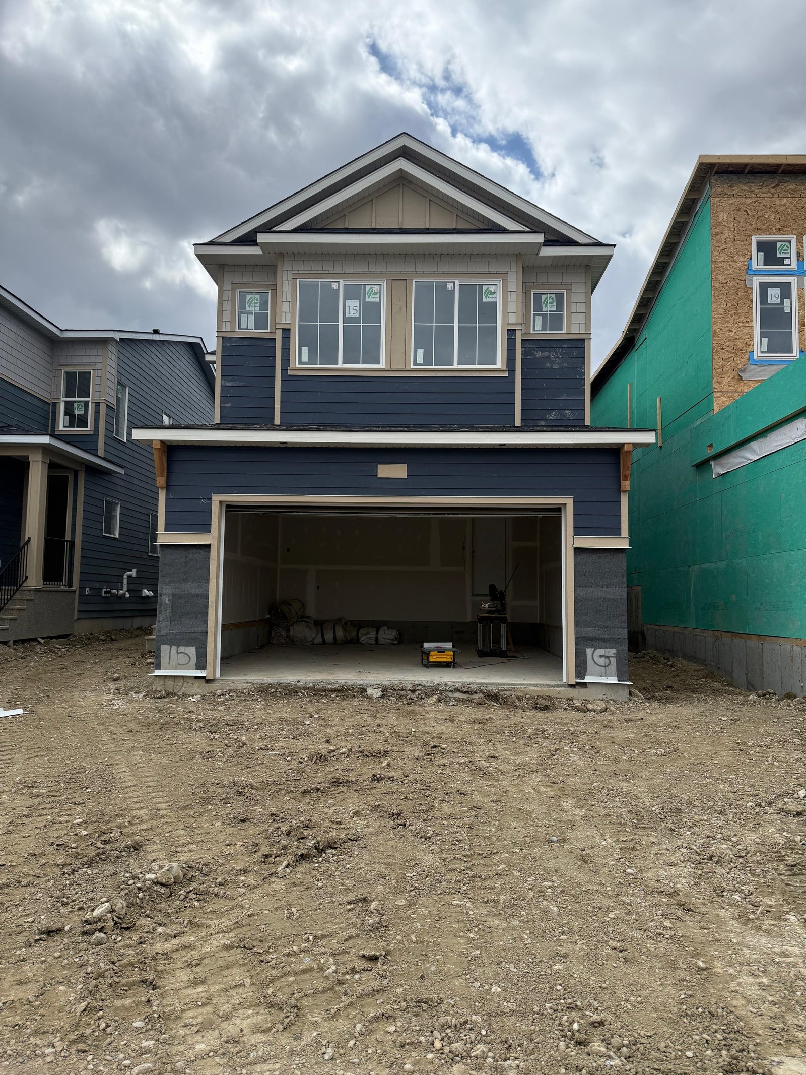 Hardieplank ,Hardie pannel & Board and Batten photo 14