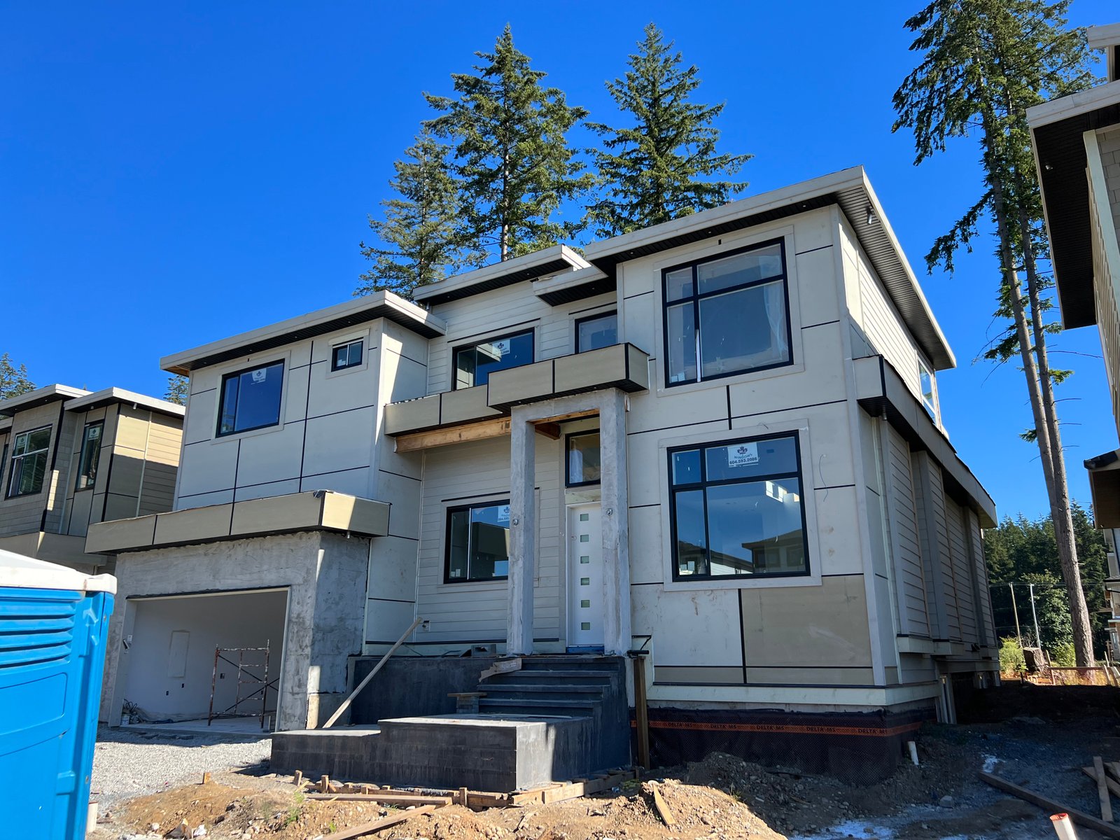 Modern Residential Exterior Overhaul photo 11