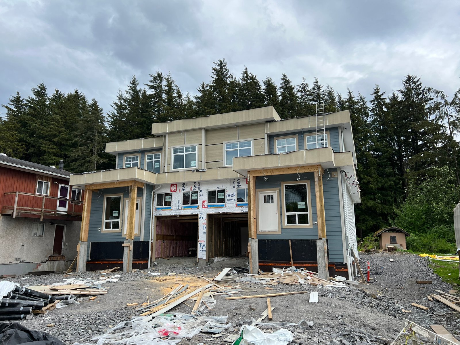 Hardieplank ,Hardie pannel & Board and Batten photo 6